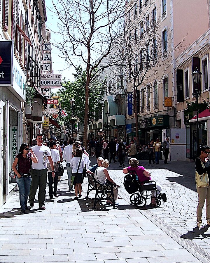 Shoppers on the pedestrian stretch of Main Street