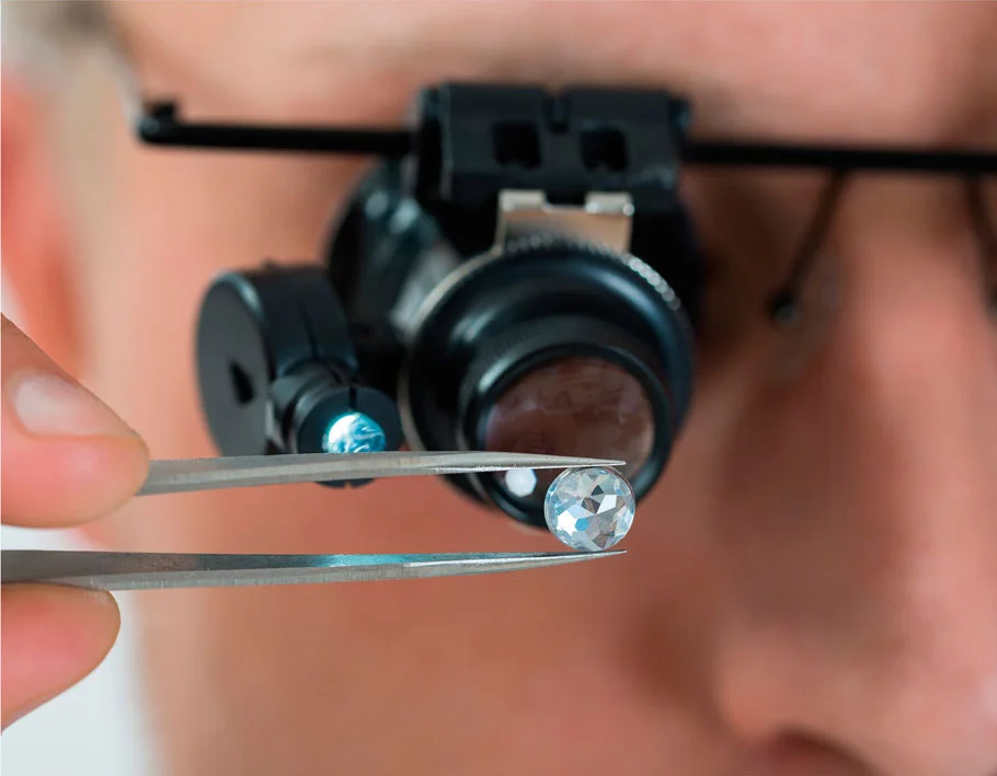 Insurance valuations by GIA gemologists